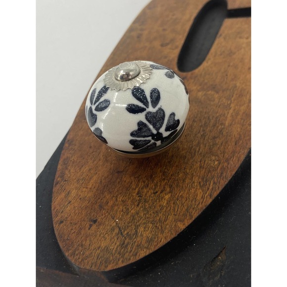 NY Times Antique Print Block Number "5" Wood Type Repurposed Knob Hanger RARE - Picture 2 of 6